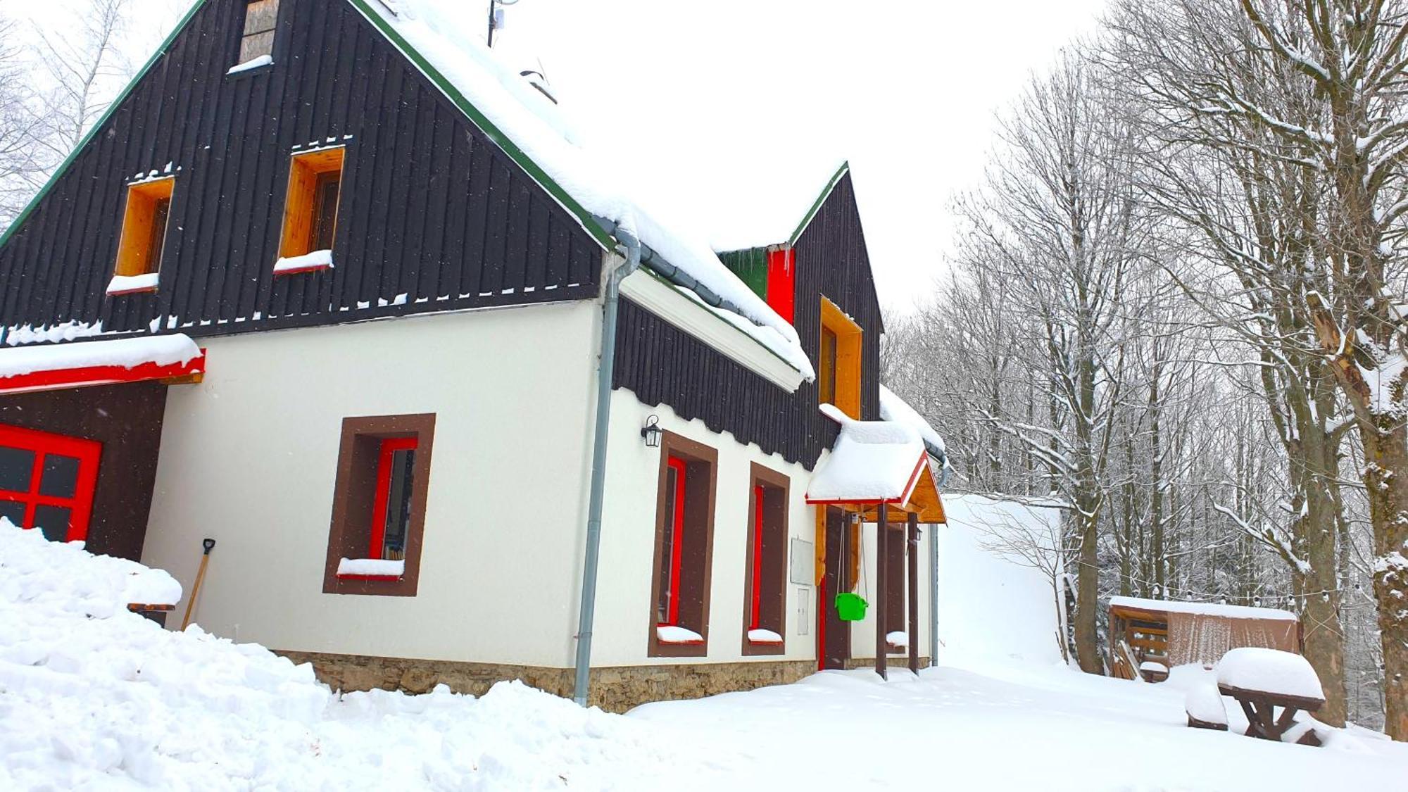 Five Maple Home For Families And Wild Nature Lovers Medenec Eksteriør billede